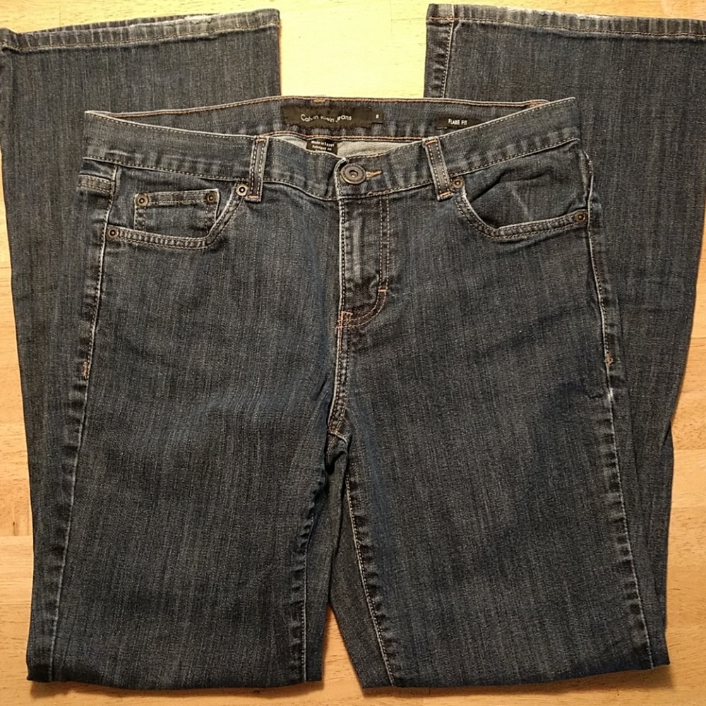 Calvin Klein Jeans Womens Size 8 flare fit